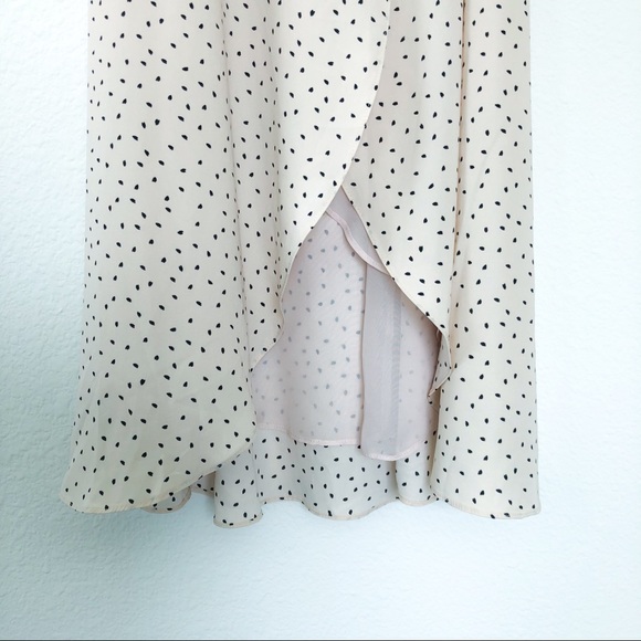 Everly Midi Polka Dot Short Sleeve Wrap Dress - Picture 8 of 11